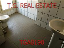 TGA8198
